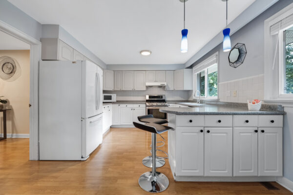 9-Bunty-Lane-Toronto-Web-Salisbury-13