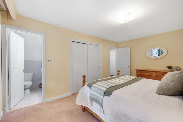 9-Bunty-Lane-Toronto-Web-Salisbury-31