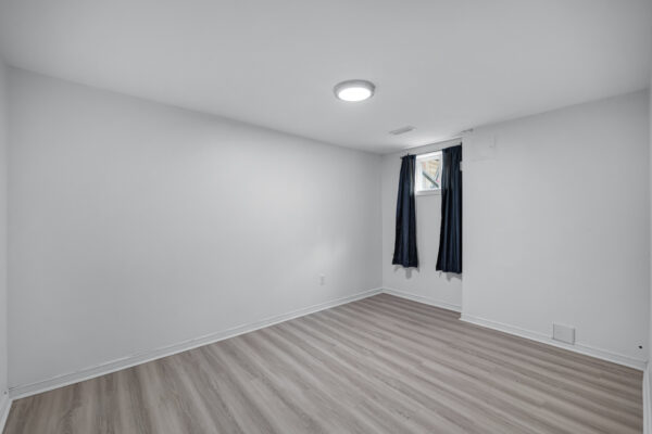 9-Bunty-Lane-Toronto-Web-Salisbury-50