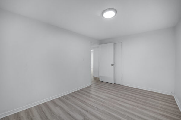 9-Bunty-Lane-Toronto-Web-Salisbury-51