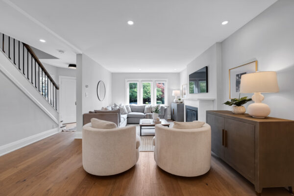 124-Donlea-Drive-Toronto-Web-Salisbury-17
