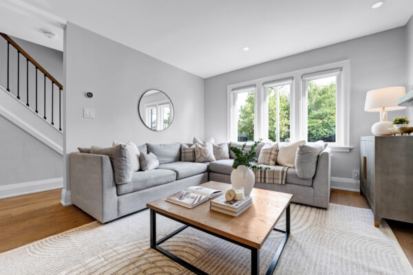 124-Donlea-Drive-Toronto-Web-Salisbury-20