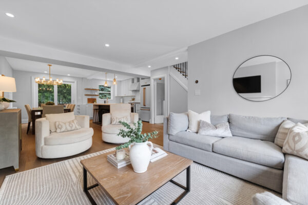 124-Donlea-Drive-Toronto-Web-Salisbury-21
