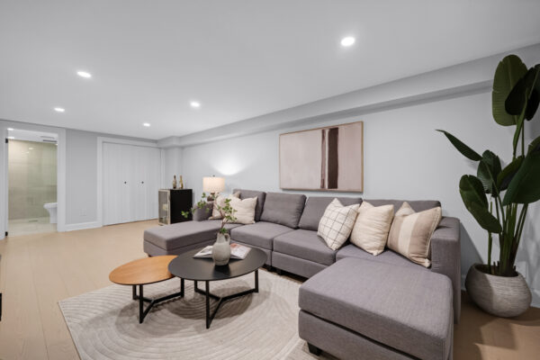 124-Donlea-Drive-Toronto-Web-Salisbury-54