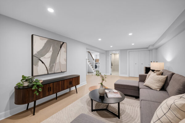 124-Donlea-Drive-Toronto-Web-Salisbury-55
