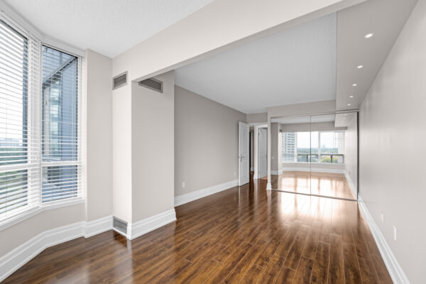 3-Hickory-Tree-#1010-Toronto-Web-Salisbury-27