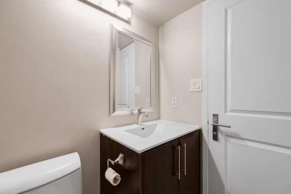 3-Hickory-Tree-#1010-Toronto-Web-Salisbury-30