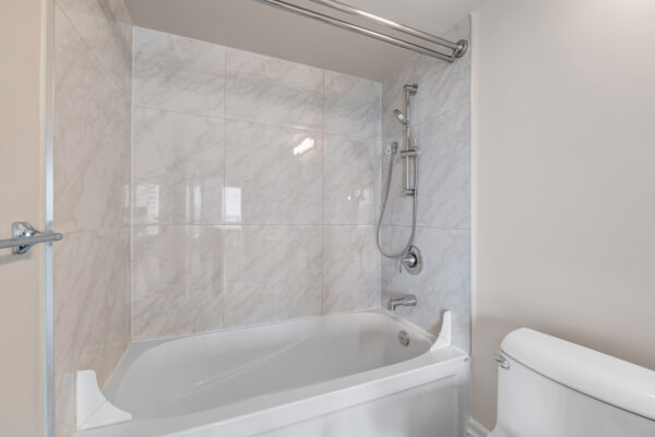 3-Hickory-Tree-#1010-Toronto-Web-Salisbury-31