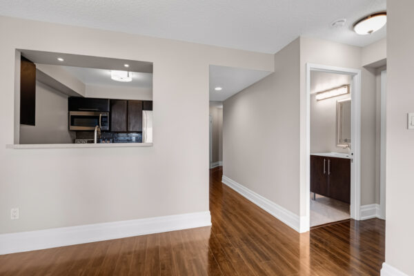 3-Hickory-Tree-#1010-Toronto-Web-Salisbury-32