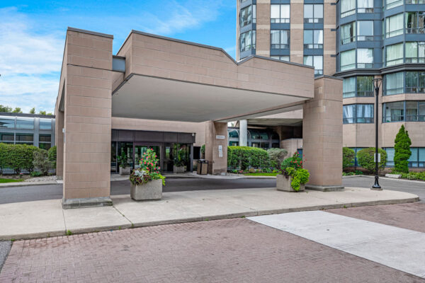 3-Hickory-Tree-#1010-Toronto-Web-Salisbury-5
