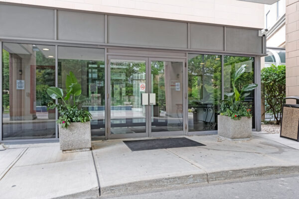 3-Hickory-Tree-#1010-Toronto-Web-Salisbury-7
