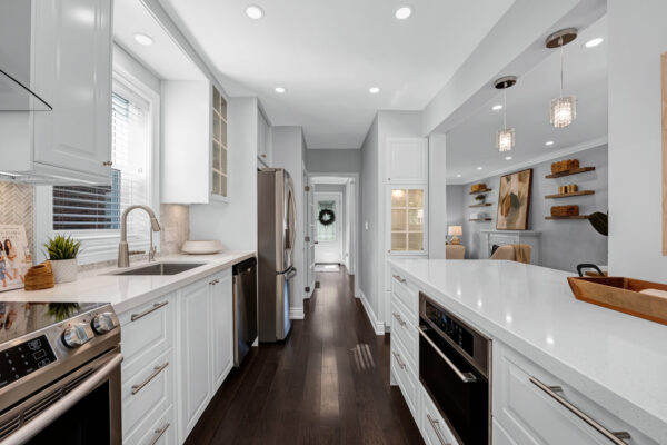 39-Brentcliffe-Road-Toronto-Web-Salisbury-28