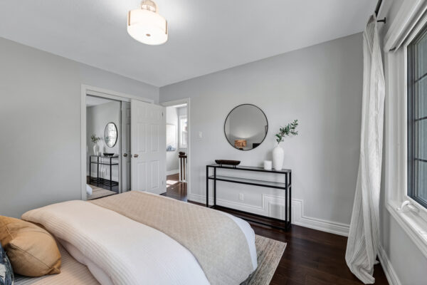 39-Brentcliffe-Road-Toronto-Web-Salisbury-34