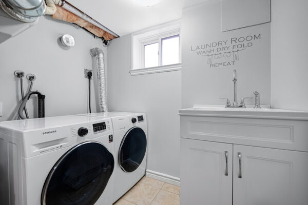 39-Brentcliffe-Road-Toronto-Web-Salisbury-49