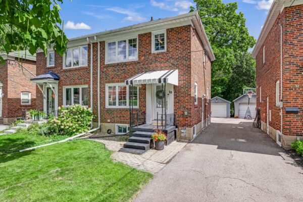 39-Brentcliffe-Road-Toronto-Web-Salisbury-6