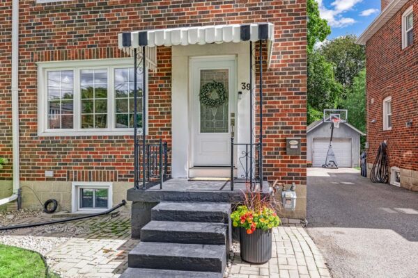 39-Brentcliffe-Road-Toronto-Web-Salisbury-8