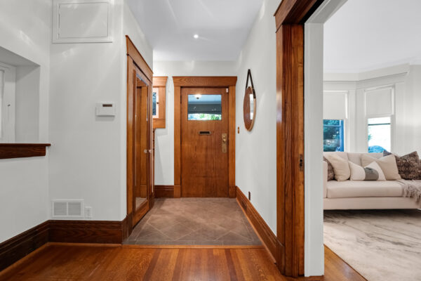 5-Jean-Street-Toronto-Web-Salisbury-13