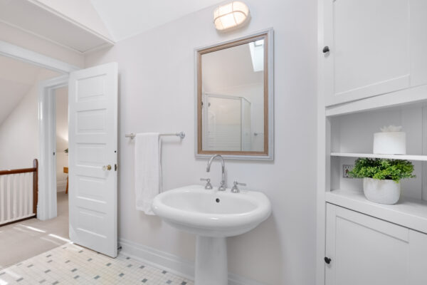 5-Jean-Street-Toronto-Web-Salisbury-57