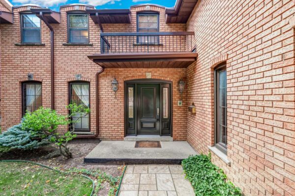 54-Ambrose-Road-Toronto-Web-Salisbury-12