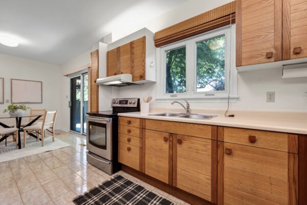 54-Ambrose-Road-Toronto-Web-Salisbury-29