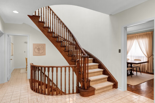 54-Ambrose-Road-Toronto-Web-Salisbury-36