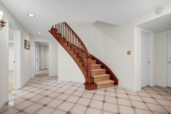 54-Ambrose-Road-Toronto-Web-Salisbury-59