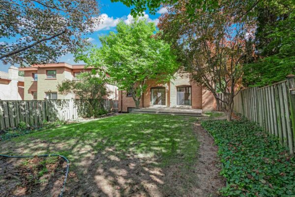 54-Ambrose-Road-Toronto-Web-Salisbury-72