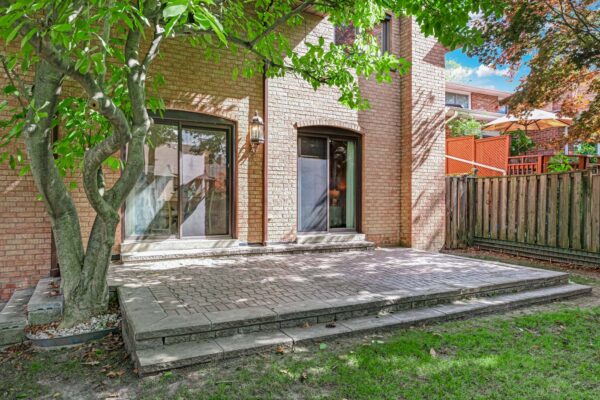 54-Ambrose-Road-Toronto-Web-Salisbury-77