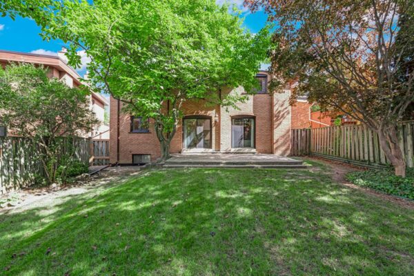54-Ambrose-Road-Toronto-Web-Salisbury-78