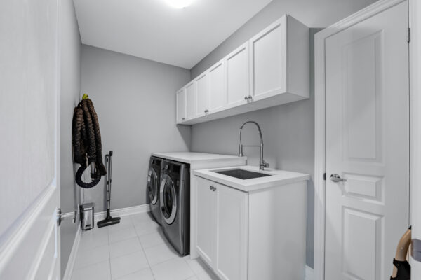 56-Walter-Tunny-Crescent-East-Gwillimbury-Web-Salisbury-54