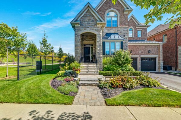 56-Walter-Tunny-Crescent-East-Gwillimbury-Web-Salisbury-8