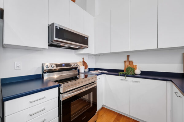 676-Richmond-Street-West-#108-Toronto-Web-Salisbury-18