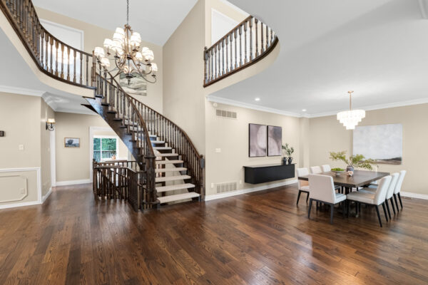 88-Garnier-Court-Toronto-Web-Salisbury-10