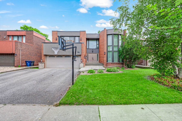 88-Garnier-Court-Toronto-Web-Salisbury-2