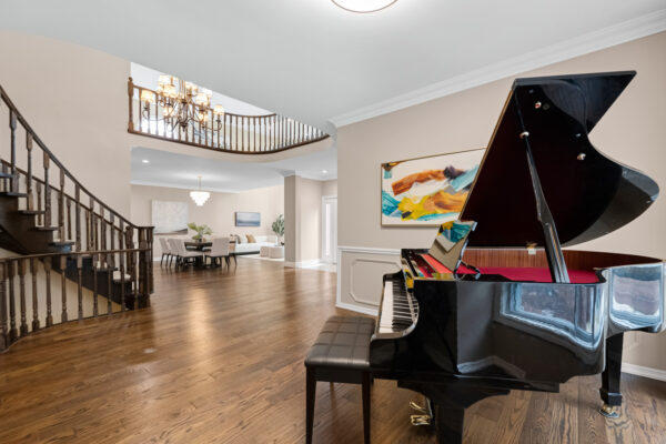 88-Garnier-Court-Toronto-Web-Salisbury-23