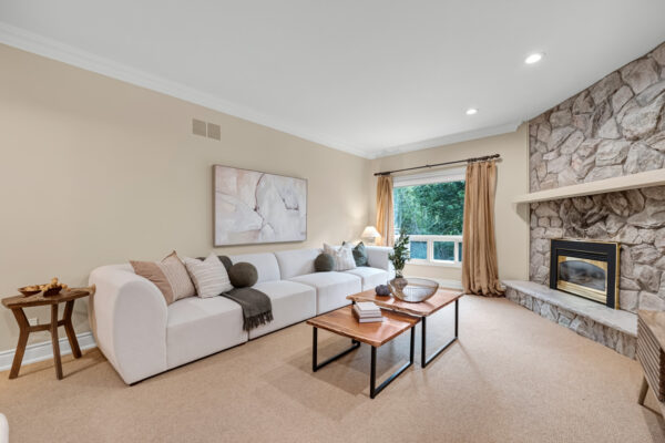 88-Garnier-Court-Toronto-Web-Salisbury-43