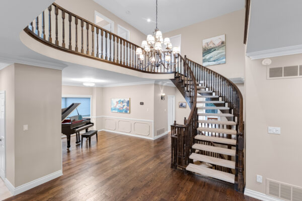 88-Garnier-Court-Toronto-Web-Salisbury-53