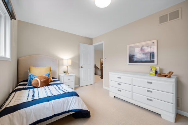 88-Garnier-Court-Toronto-Web-Salisbury-80