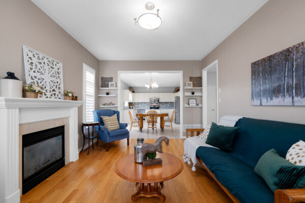 1-Hare-Farm-Gate-Stouffville-Web-Salisbury-14