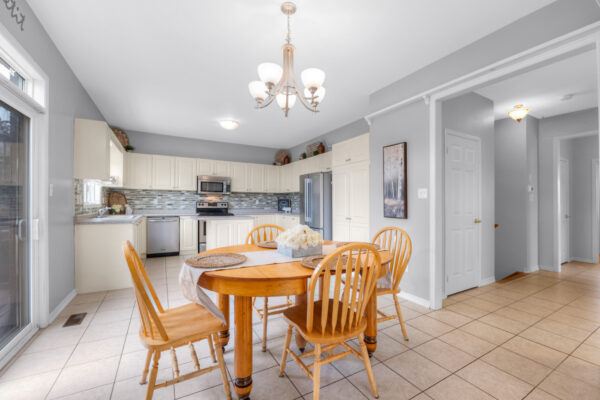 1-Hare-Farm-Gate-Stouffville-Web-Salisbury-16