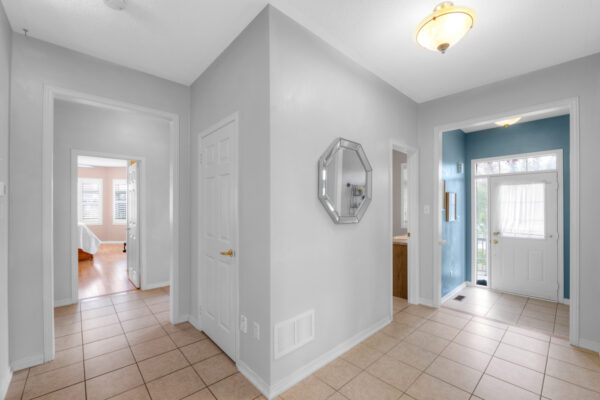 1-Hare-Farm-Gate-Stouffville-Web-Salisbury-25