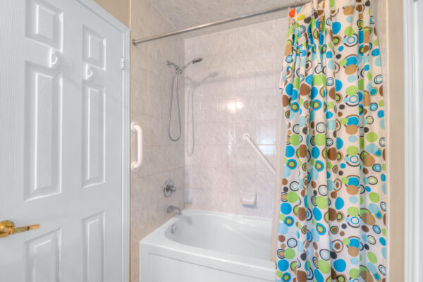 1-Hare-Farm-Gate-Stouffville-Web-Salisbury-36
