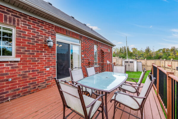 1-Hare-Farm-Gate-Stouffville-Web-Salisbury-63