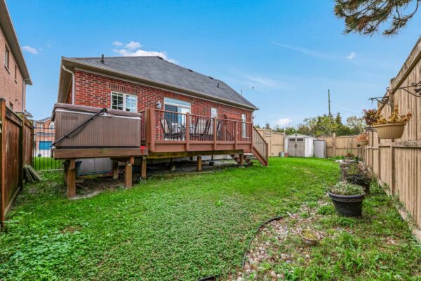 1-Hare-Farm-Gate-Stouffville-Web-Salisbury-65