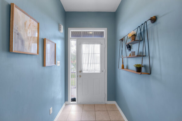 1-Hare-Farm-Gate-Stouffville-Web-Salisbury-8
