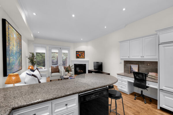 104-Pleasant-Boulevard-Toronto-Web-Salisbury-17