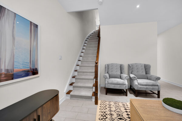 104-Pleasant-Boulevard-Toronto-Web-Salisbury-53