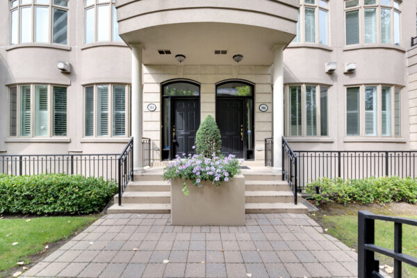 104-Pleasant-Boulevard-Toronto-Web-Salisbury-6