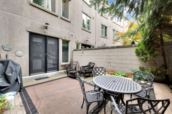 104-Pleasant-Boulevard-Toronto-Web-Salisbury-60