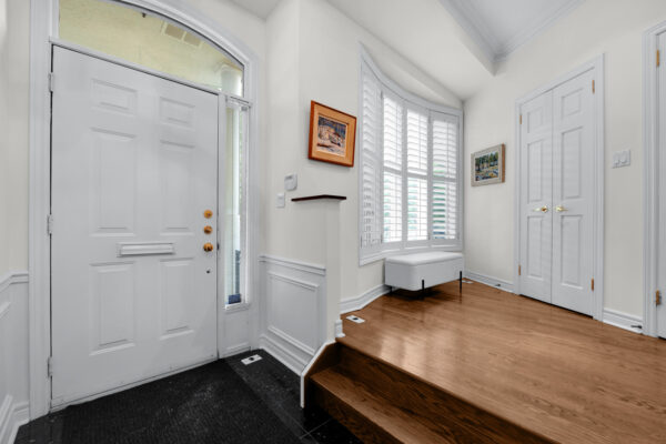 104-Pleasant-Boulevard-Toronto-Web-Salisbury-7